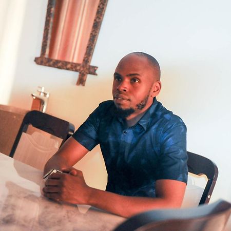 Eric Wilkins Apartments Lubowa Extérieur photo