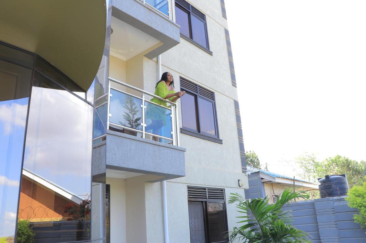 Eric Wilkins Apartments Lubowa Extérieur photo